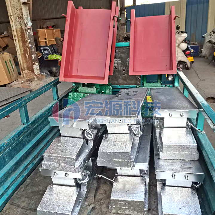 吊掛式電磁振動(dòng)給料機(jī)