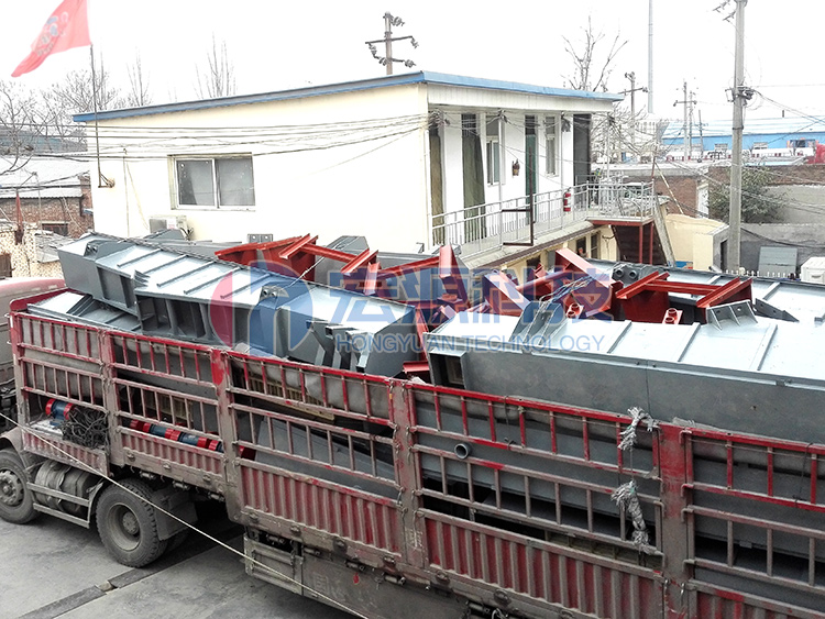 宏源直線振動篩發貨